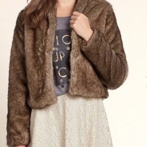 🔥🔥 Hollister Brown Faux Fur Jacket